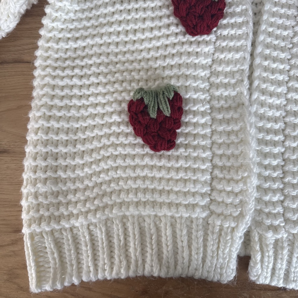 Strawberry Women's Lg Cardigan Sweater White Crochet Open Front Straw Shortcake - Picture 4 of 13